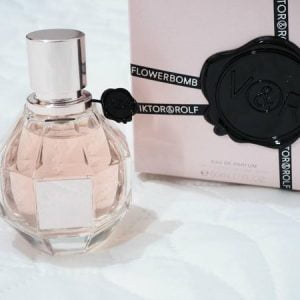 Nước hoa flowerbomb viktor & rolf 50ml 2005