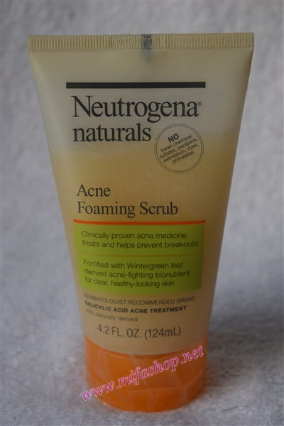 sữa rửa mặt Neutrogena Naturals Acne Foaming Scrub