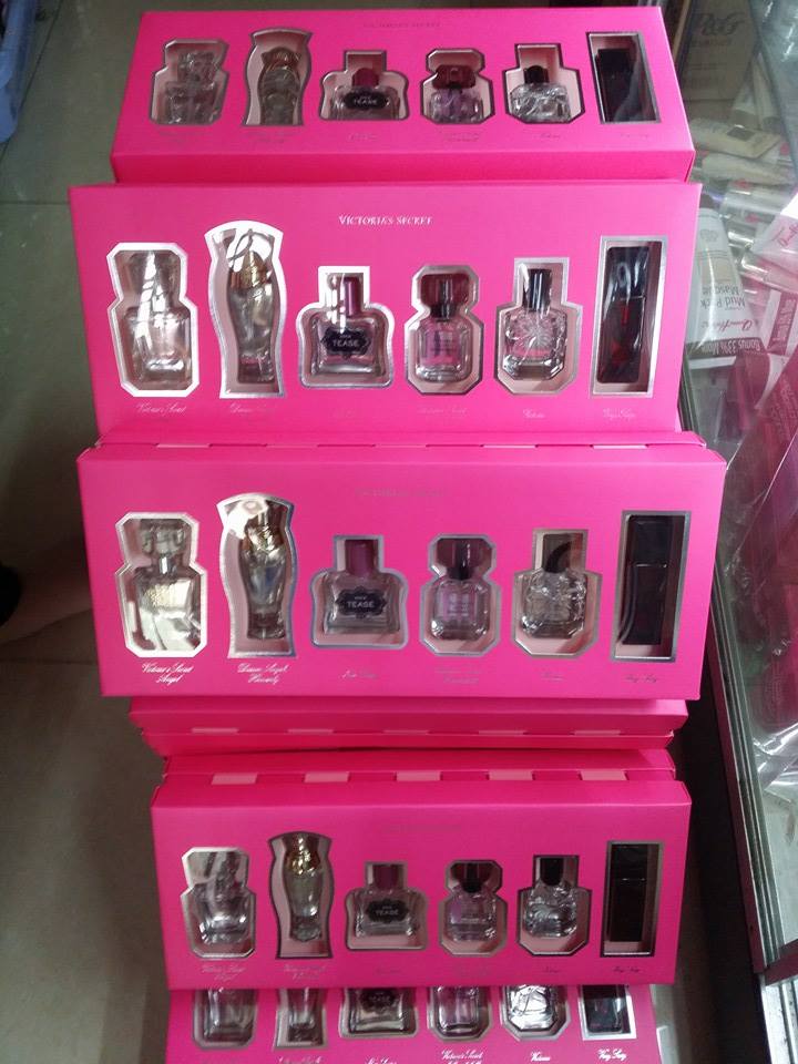 Gift Set Victoria's Secret Eau De Parfum Hộp 6 Chai x 7,5ml