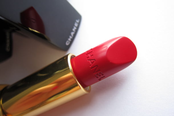 Son chanel rouge allure 99 - pirate