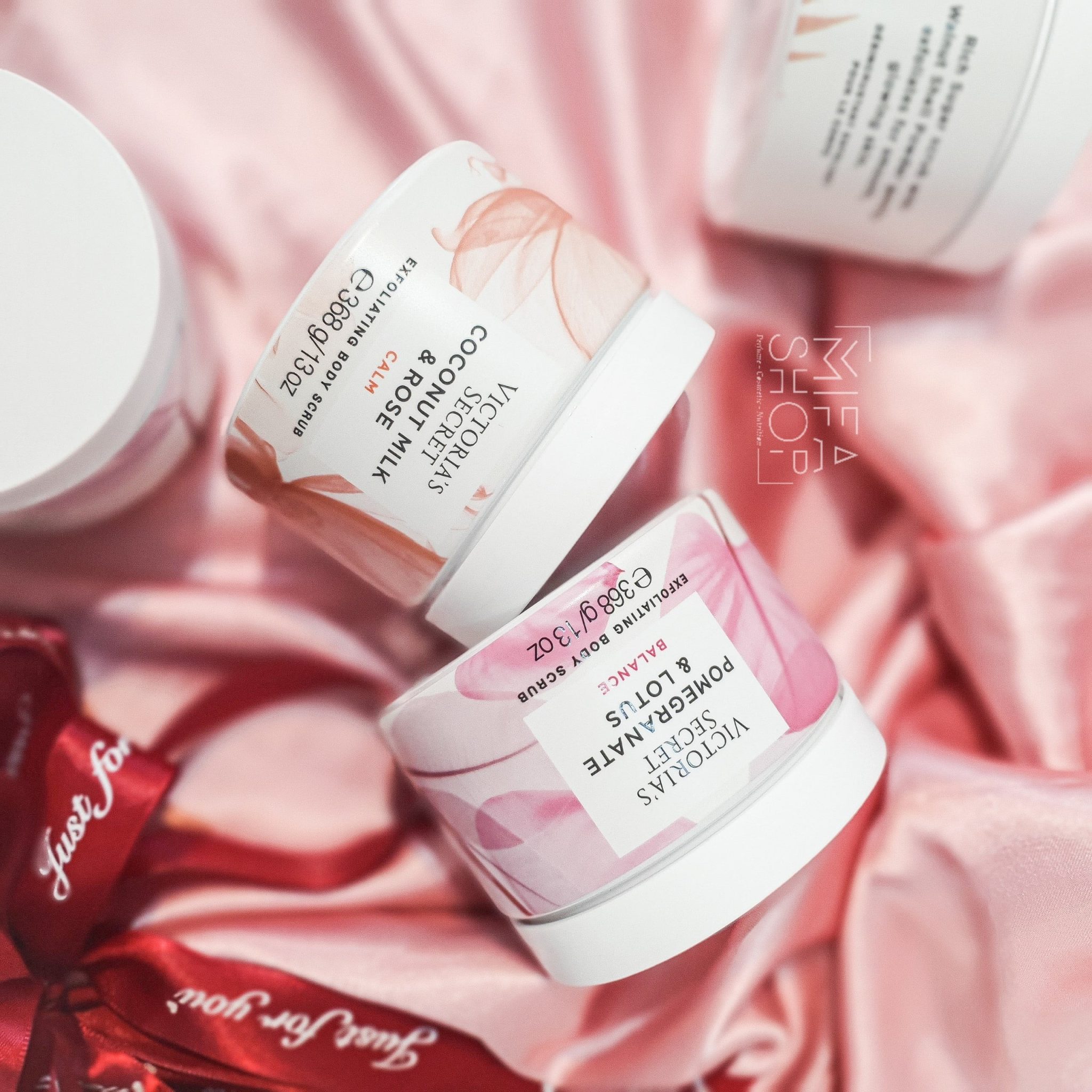 Tẩy Da Chết Exfoliating Body Scrub Victoria’s Secret 368G 04