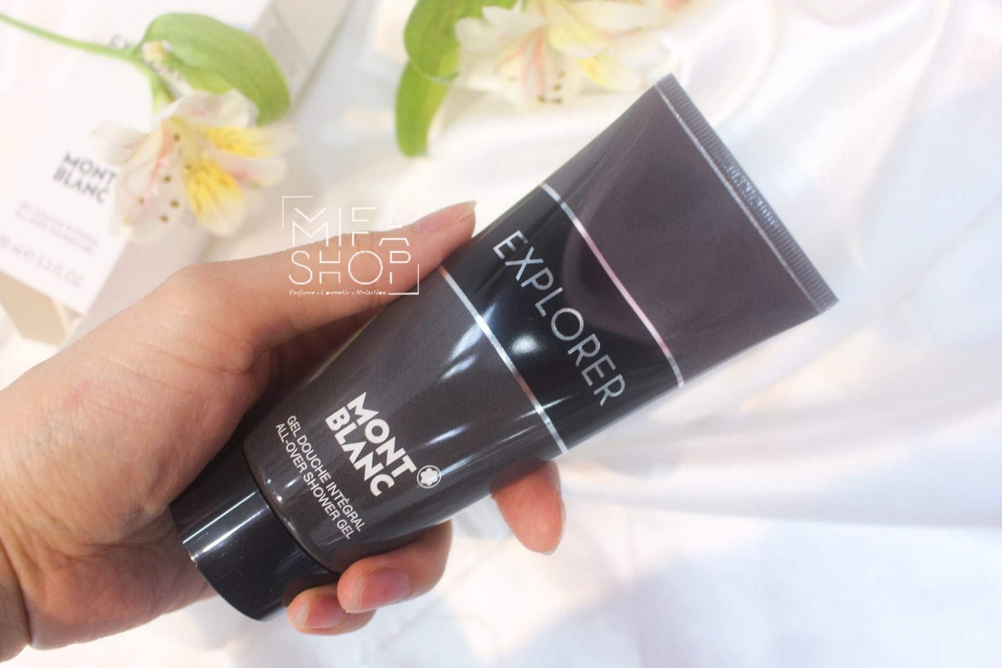Sữa Tắm Nước Hoa All-over Shower Gel Explorer Montblanc 150ML