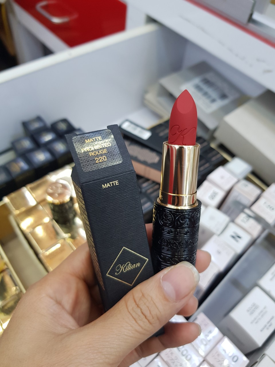 Son Kilian Le Rouge Parfume Matte Màu 220 Prohibited Rouge