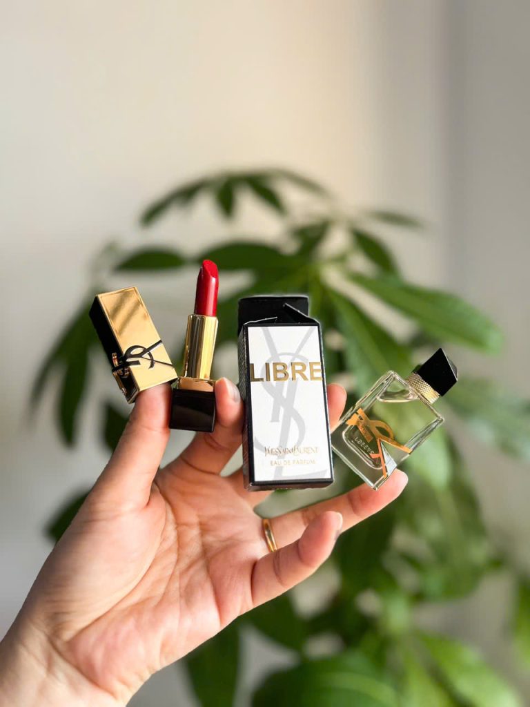 bộ quà tặng ( gift set) nước hoa và son môi YSL mini